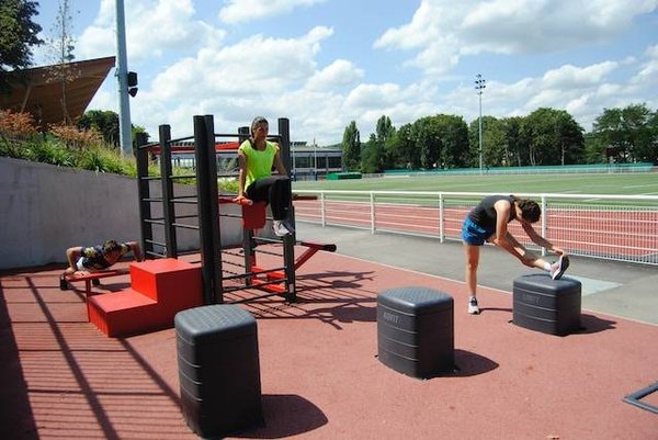 Quels sont les bienfaits du coaching sportif en plein air à Bordeaux ?